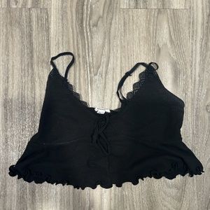 *NEVER WORN* black crop top